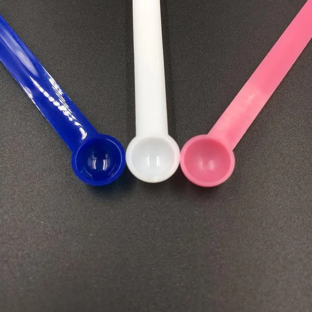 
150mg plastic small measuring scoop 