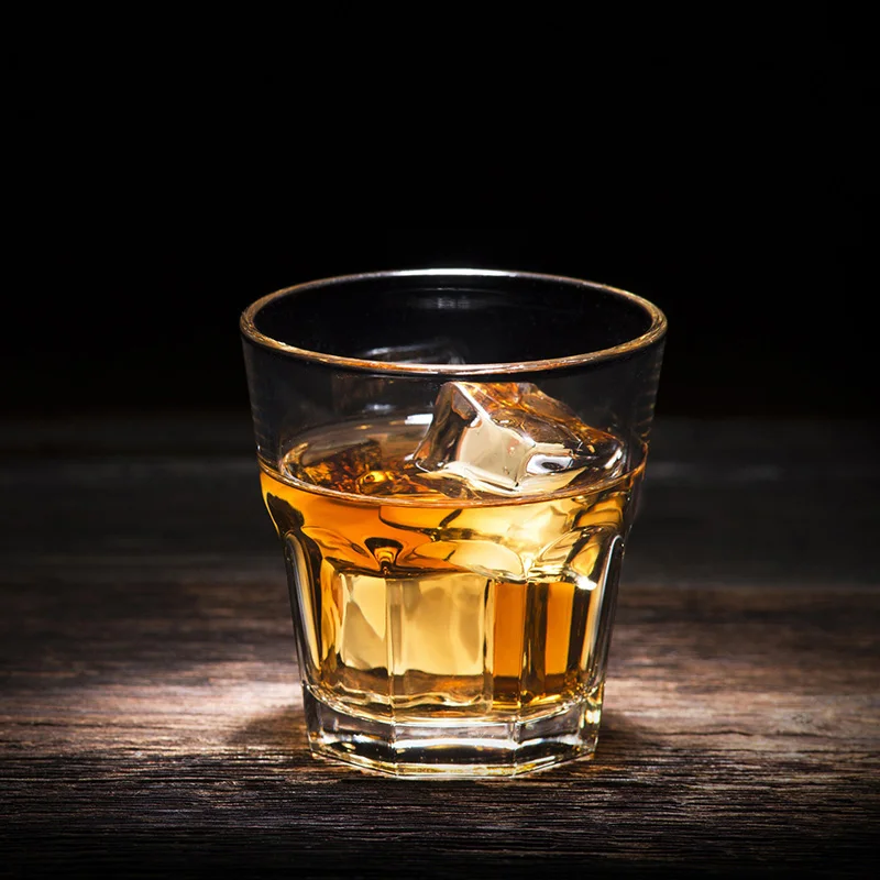 100ml 150ml Creative clear tempered glass octagonal whiskey/hoegaarden/beer cup for bar/promotional gifts