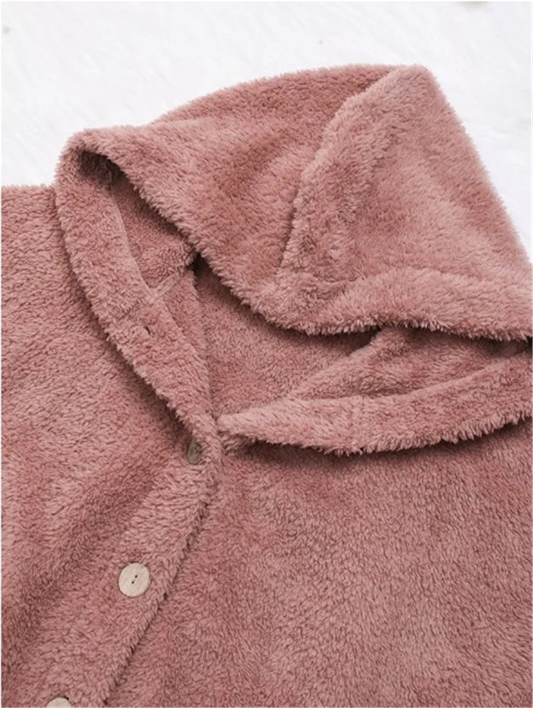 2018 Hot Sale Solid Color Hooded Plush Button Coat