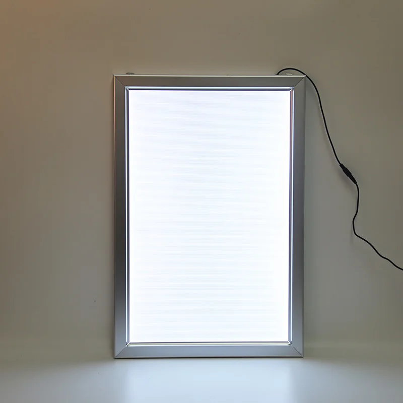 Светодиодный ультратонкий алюминиевый световой короб с защелкой