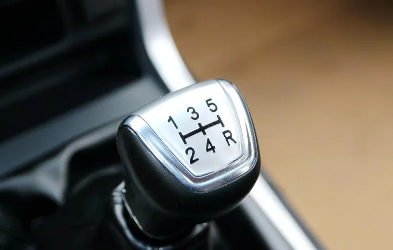  Япония I S U Z пикап 4X2