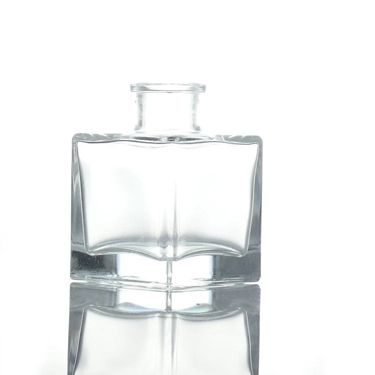 
Wholesale empty car round diffuser aroma clear glass bottle aromatherapy essential oil bottles 