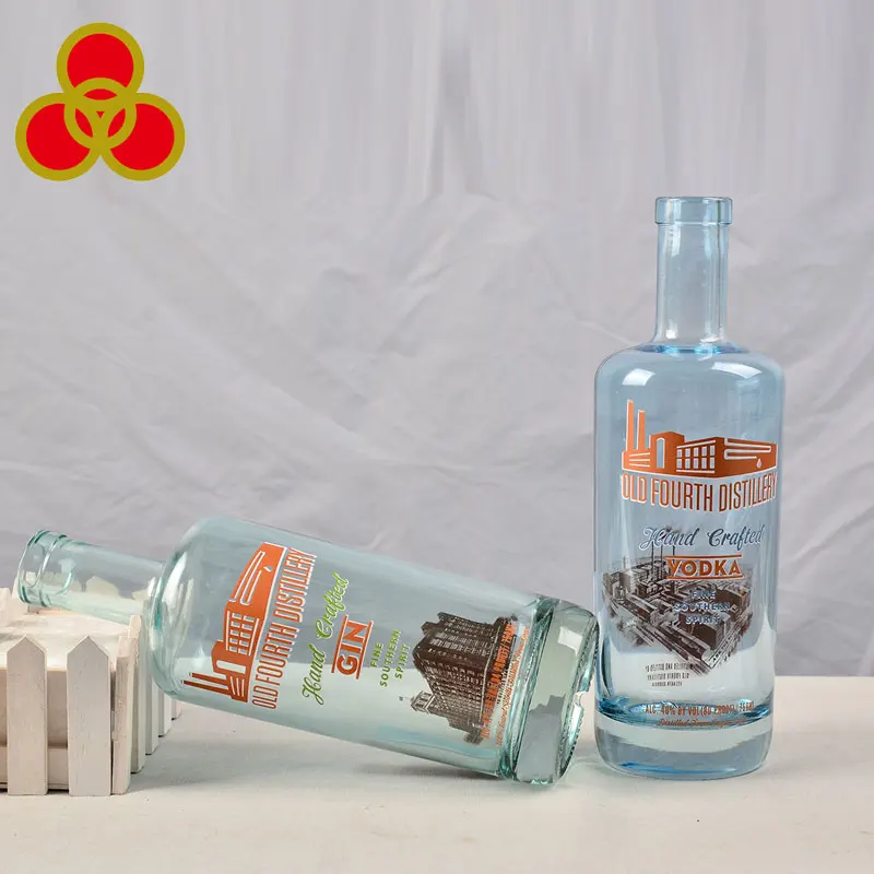 Fashion frosted empty 750ml vodka bottle with customized label