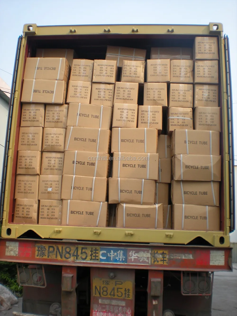 26X1-1/2X1-5/8 Bicycle tube