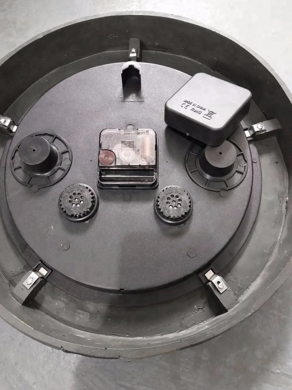 
14 inch Faux Stone Outdoor garden Wall Clock with thermometer and HYGROMETER 