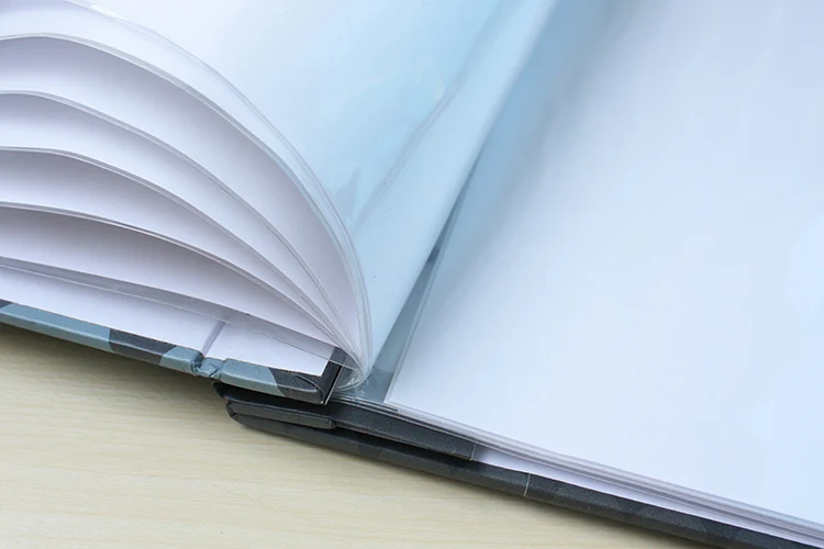 Custom Paper printing cover scrapbook album 12x12 large photo book Family memory paper slip in photo album scrapbook