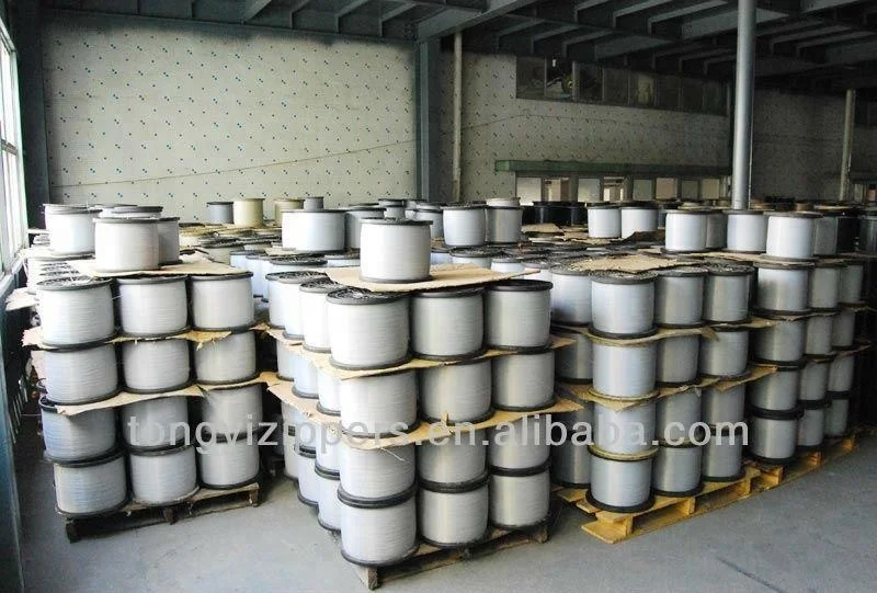 High quality sewing accessory polyester monofilament yarn for zipper teeth