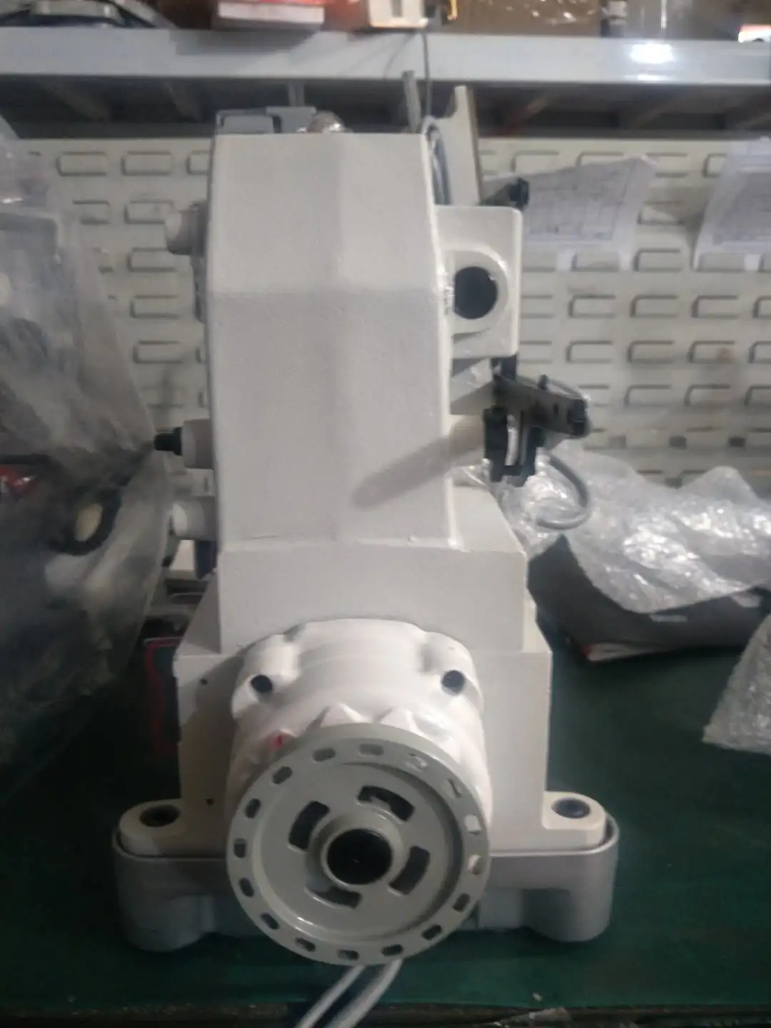 ST 008-13032P hot new products siruba type industrial sewing machines, best chinese multi needle sewing machine price