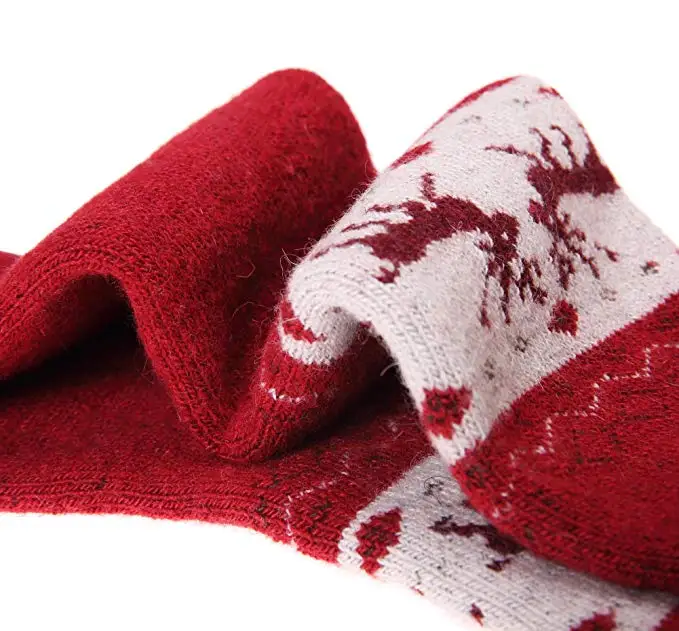 Winter Warm Thick Knit Rabbit Wool Jacquard Cozy Crew Vintage Style Socks Xmas Reindeer Moose Socks for Women
