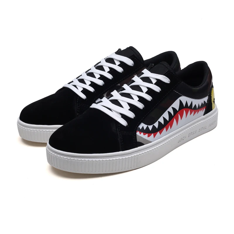 Summer Vance with the same shark low-top shoes and  men sneaker shoes