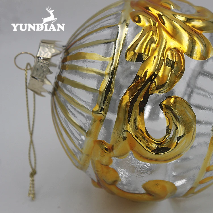 New arrival wholesale clear hanging 8cm christmas glass baubles ball with gold pattern for holiday gift and decoration