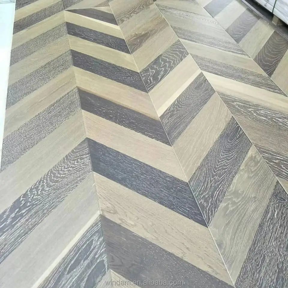 Деревянный паркет в виде рыбьей кости с шевронным узором для домашнего декора