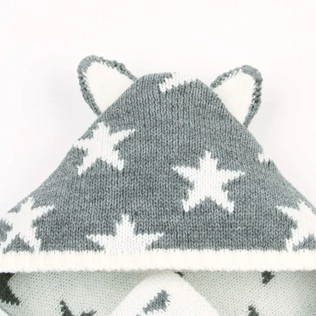 2023 China Newborn Winter Knit Star Receiving Blanket Sweater Crochet Handmade Button for Baby Sleeping Bag Baby Quilt Blanket
