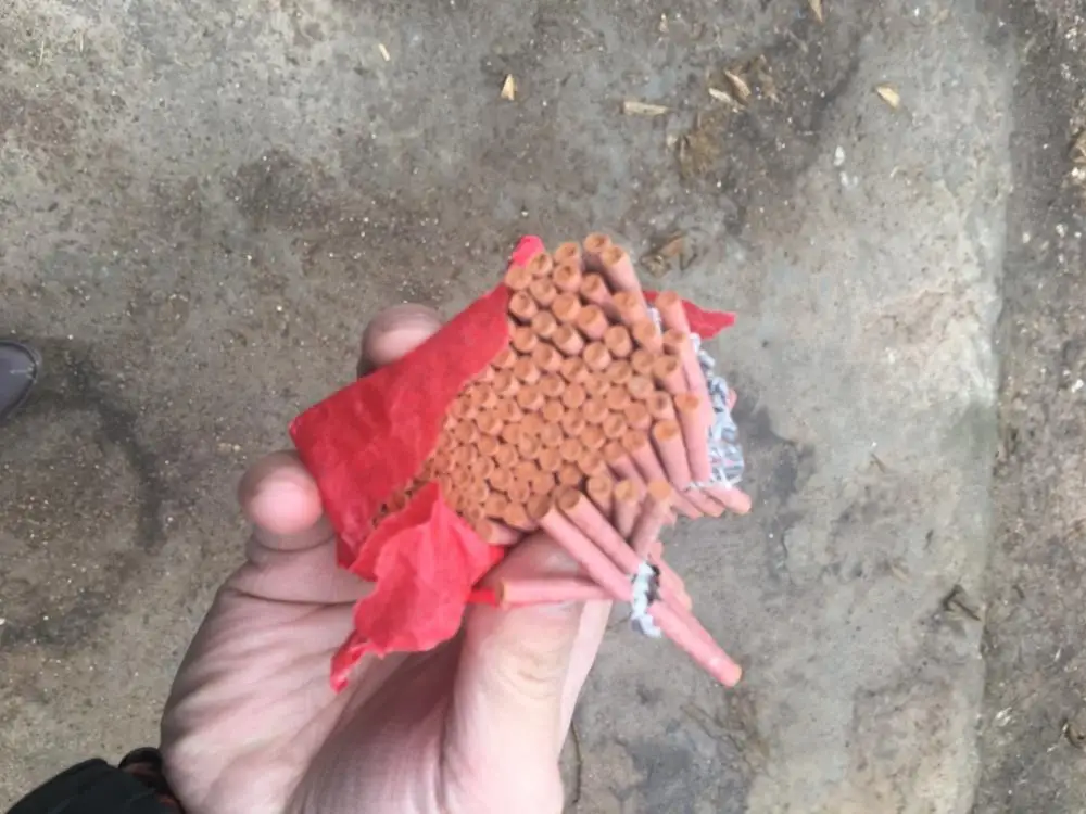 0342 Big Sound Outdoor Big Tom Thumbs Krack Krack Consumer Chinese Red Firecrackers Fireworks