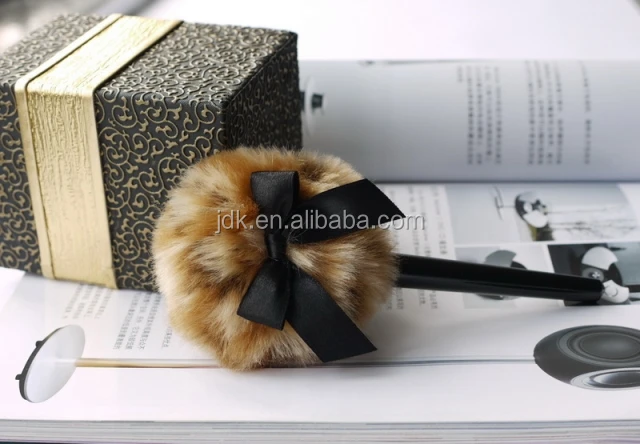 Plastic Handle Cute Bowknot Popular Plush Powder Puff