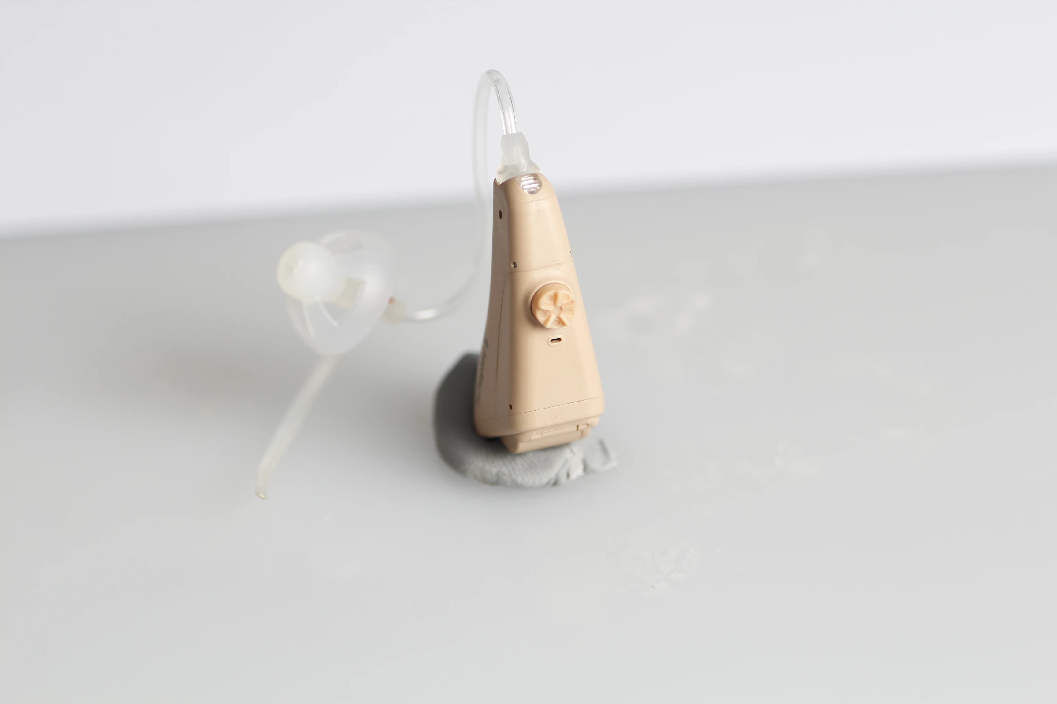 Hearing Amplifier for Tinnitus Wholesaler OEM ODM OBM Medical OTC Ear Hearing Aids