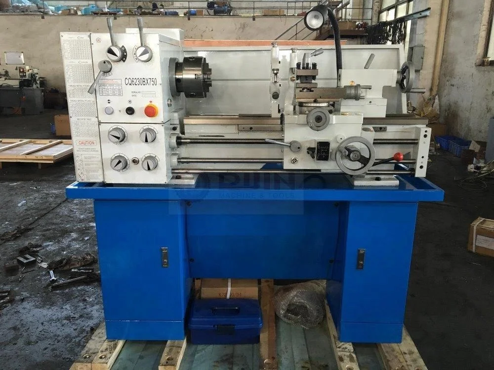 Mini bench metal lathe CQ6230A Conventional Working Metal Bench Engine Lathe Machine made in China