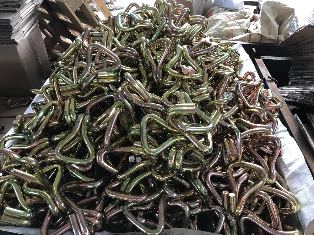 2 Inch Zinc Plated Welded metal Hook