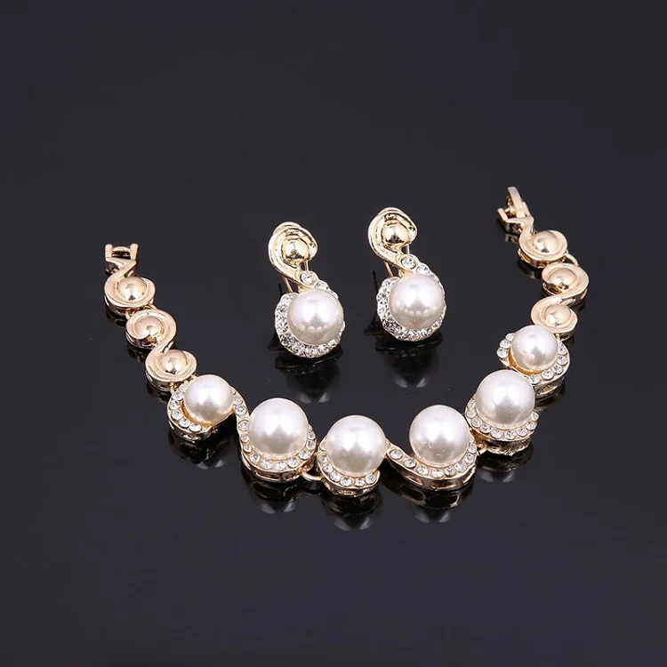 Women 4 Pcs African Fashion Jewelry Sets Luxury Saudi Gold Plated Pearl Pendant Dubai Crystal Wedding Gift Bridal Jewelry Set