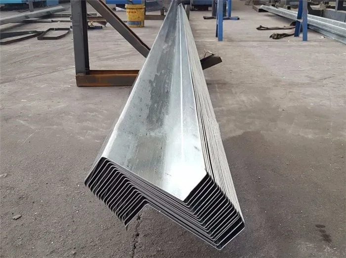 Construction Building material Z C W L Channel section steel metal roofing purlin /profile low price
