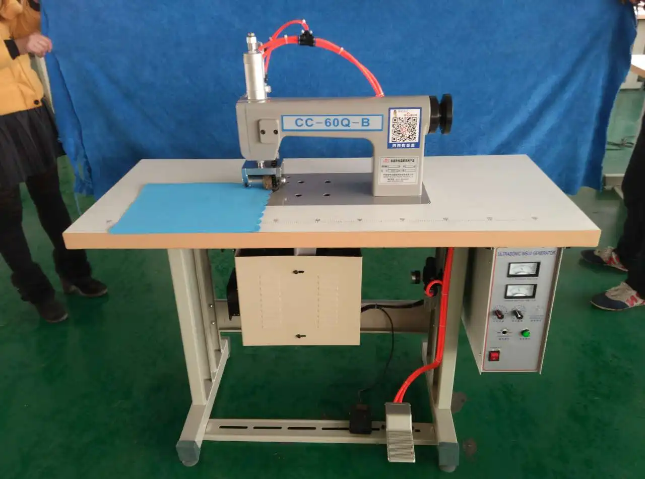 Pneumatic type ultrasonic lace sewing machine