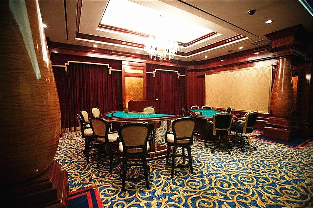 
Machine woven luxury design casino carpet and rugs 