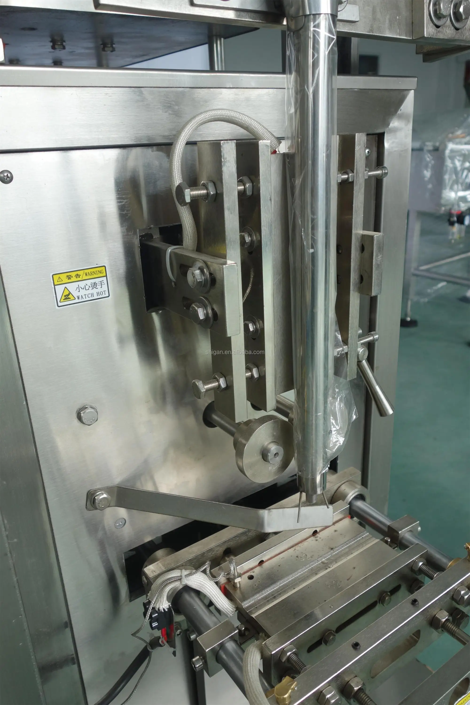 Small industrial products processing line full automatic liquid paste packing machine