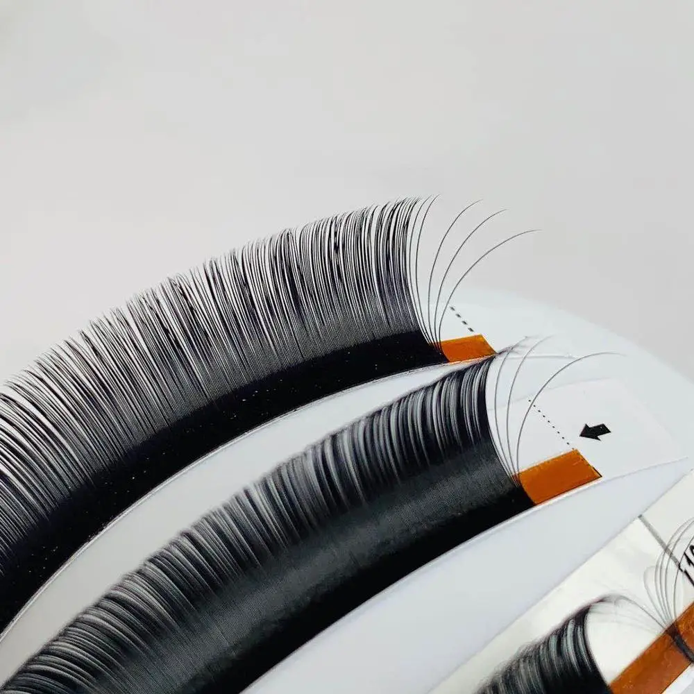 Popular Own brand  easy fanning eyelash private label curl C D  russian volume lashes extensions
