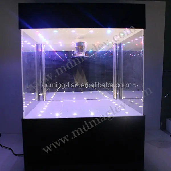 Новый дизайн, Магнитная подставка для флакона парфюма, Светодиодный светящийся рекламный стенд для флакона парфюма