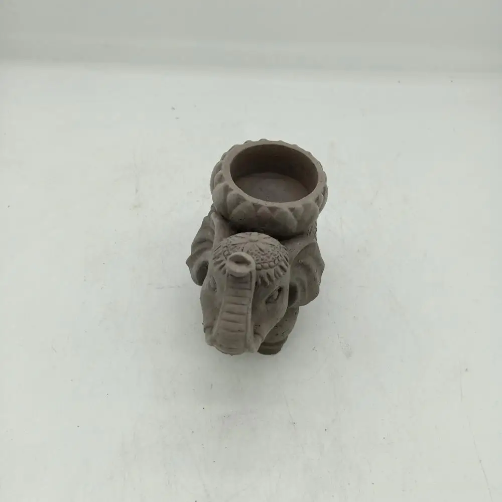 Elegant Design cement elephant sculpture sandstone candle holder concrete candle holder