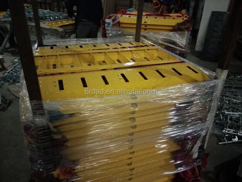 One-way Traffic Spikes Road Barrier