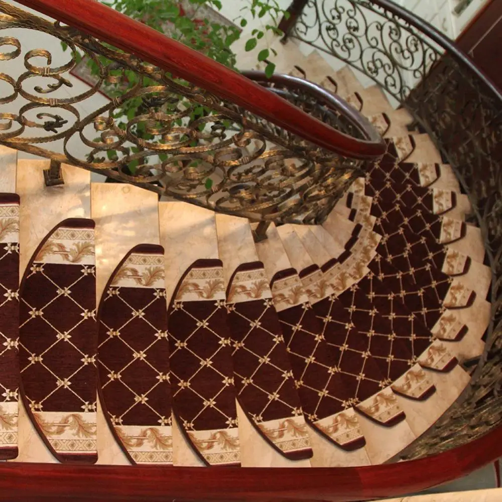 Anti-slip clean step stair mats