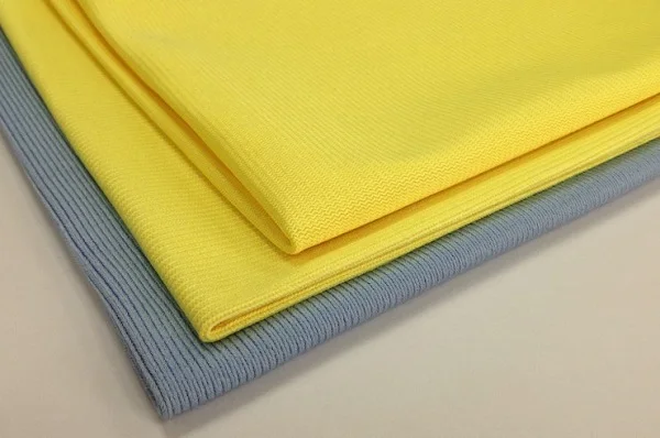 yellow shining polishing car windshield microfiber glass cleaning cloth