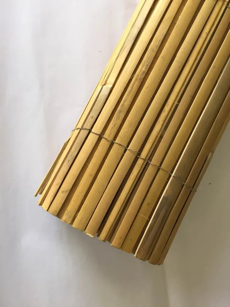 Cheap factory price natural dry split bamboo cane fences yard farming straight fencing roll