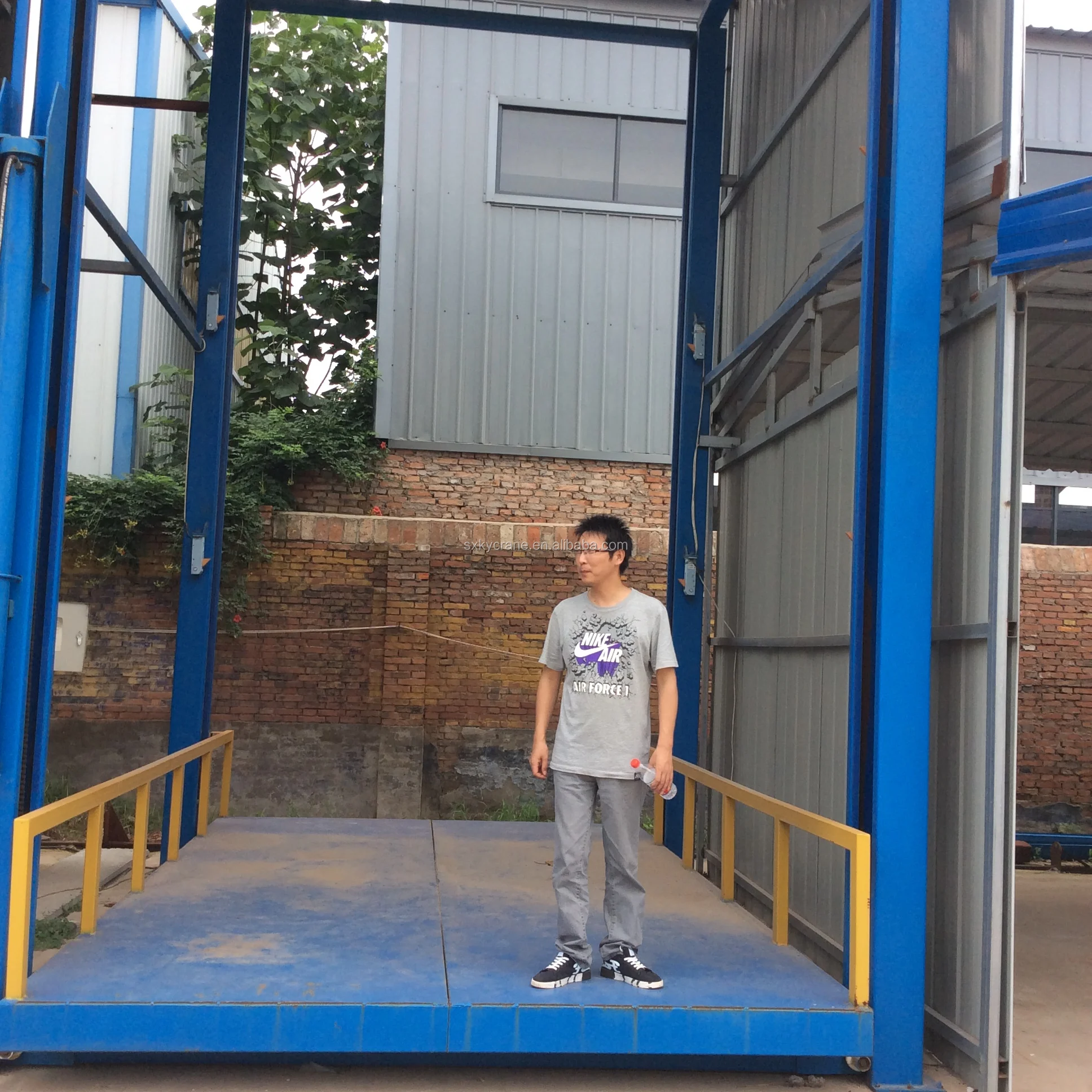 The garage/parking lots used car lift platform hydraulic lifter scissor car elevator