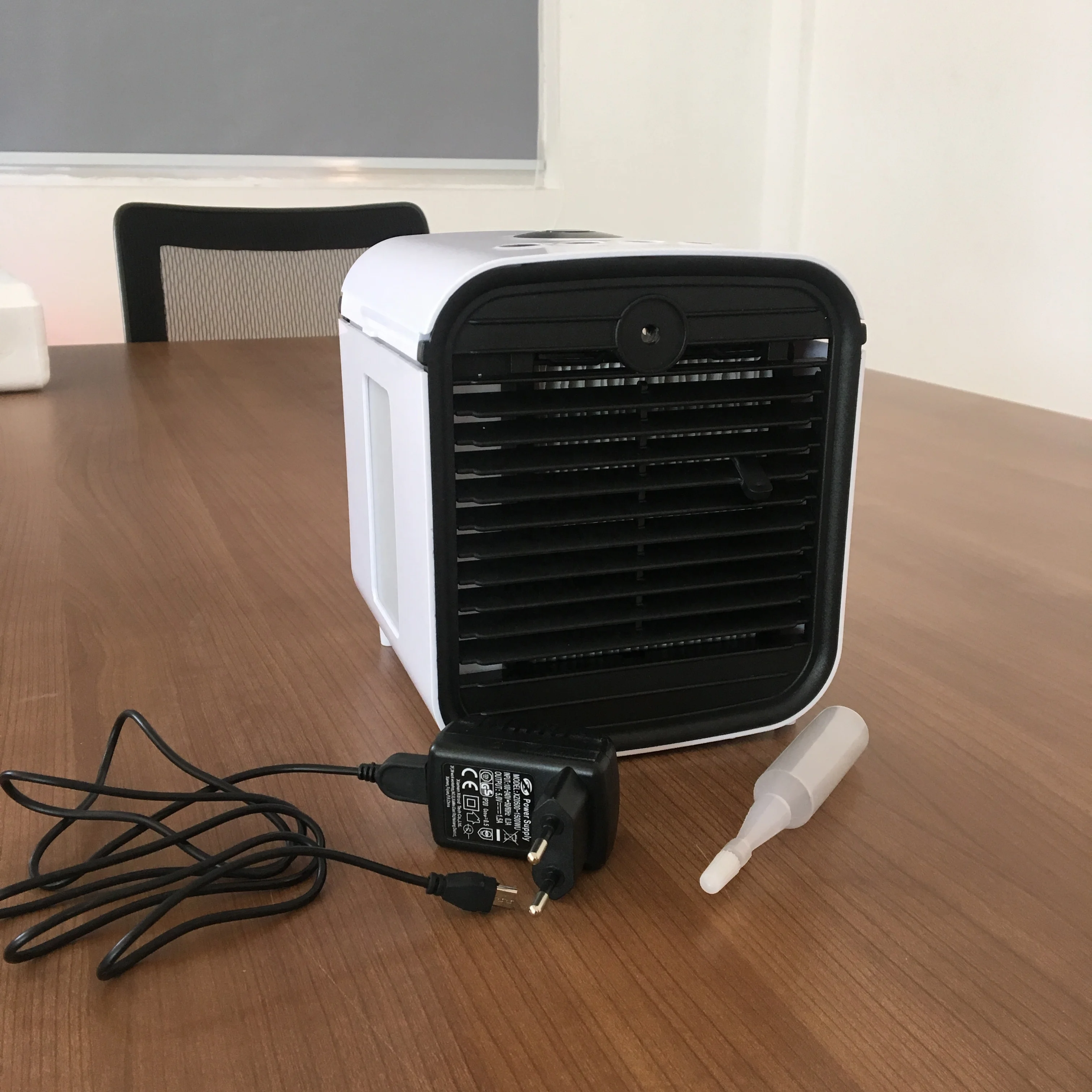 Portable Evaporative Personal Space Cooler USB Air Conditioner For Office Room
