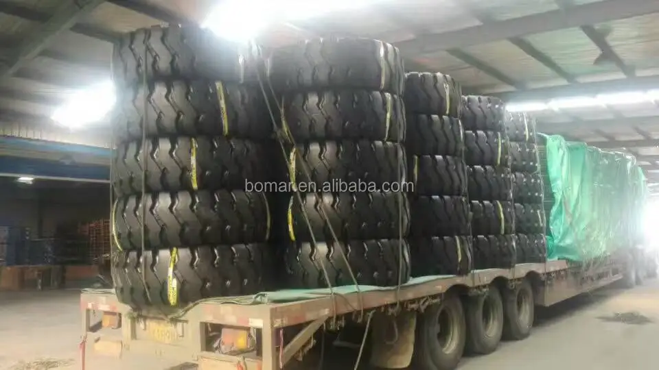 CST Brand TBR Radial Truck Tire Tyre Pattern CR989 Size 9.00R20 10.00R20 11.00R20 12.00R20