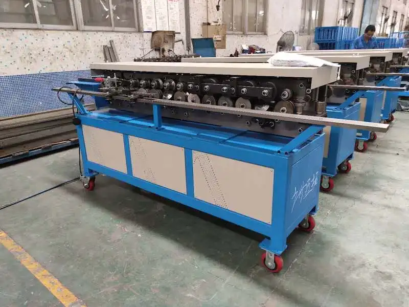 METMAC Duct TDF Flange Forming Machine for Stainless Steel Sheet Rectangular air duct TDF joint flange roll forming machine