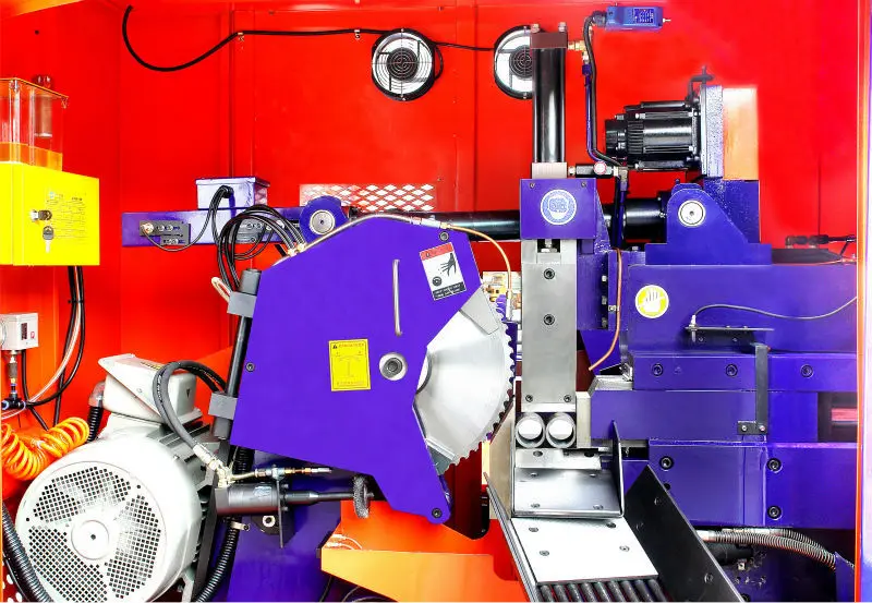 
45# Steel Rod CNC High Speed Metal Circular Cold Saw Machine 