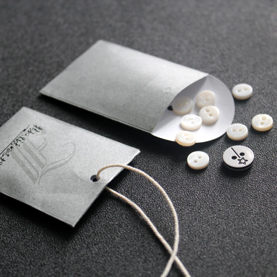 fashion customized price hang tags clothing tags of your own design