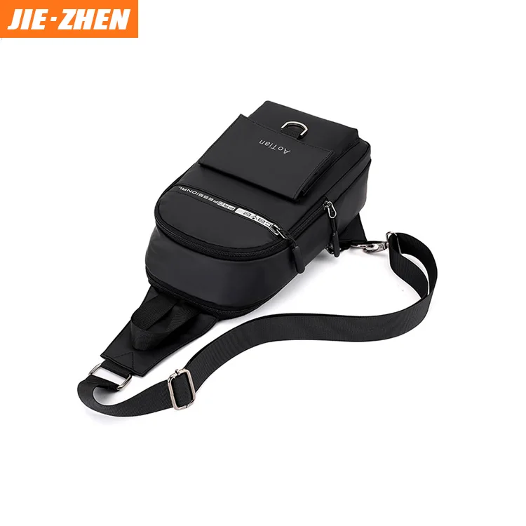 2019 Wholesale Waterproof Custom Cross Body Bag Men Chest Rig Bag with USB