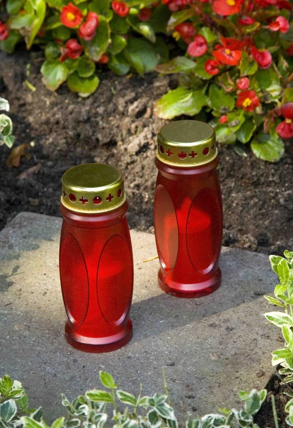 Plastic red waterproof memorial flameless led grave candle