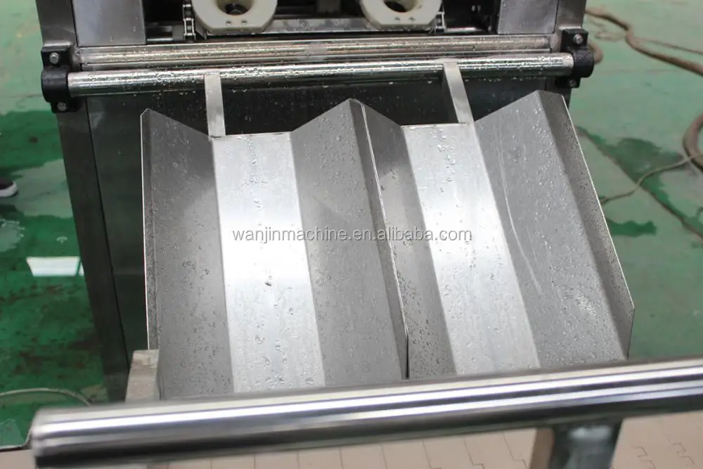 Автоматическая машина для розлива и укупорки бутылочной воды, 5 галлонов