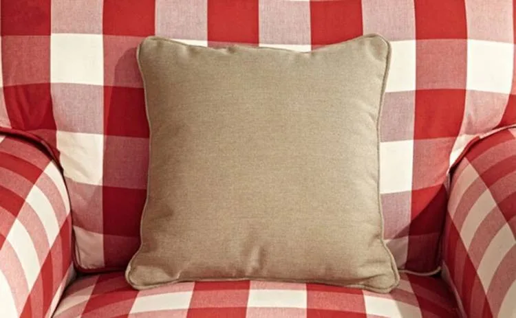 Red and white plaid fabric sofa sets
