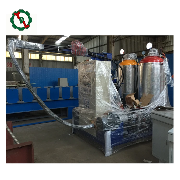 PU Sandwich Roof Panel Making Machine Metal Stud And Track Roll Forming Machine