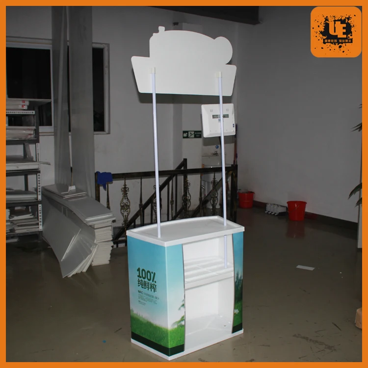 Рекламный складной рекламный стол из полипропилена портативный выставочный для розничной