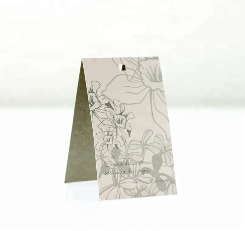 New Design Wholesale 400 gsm Art Folded Paper Hang Tag