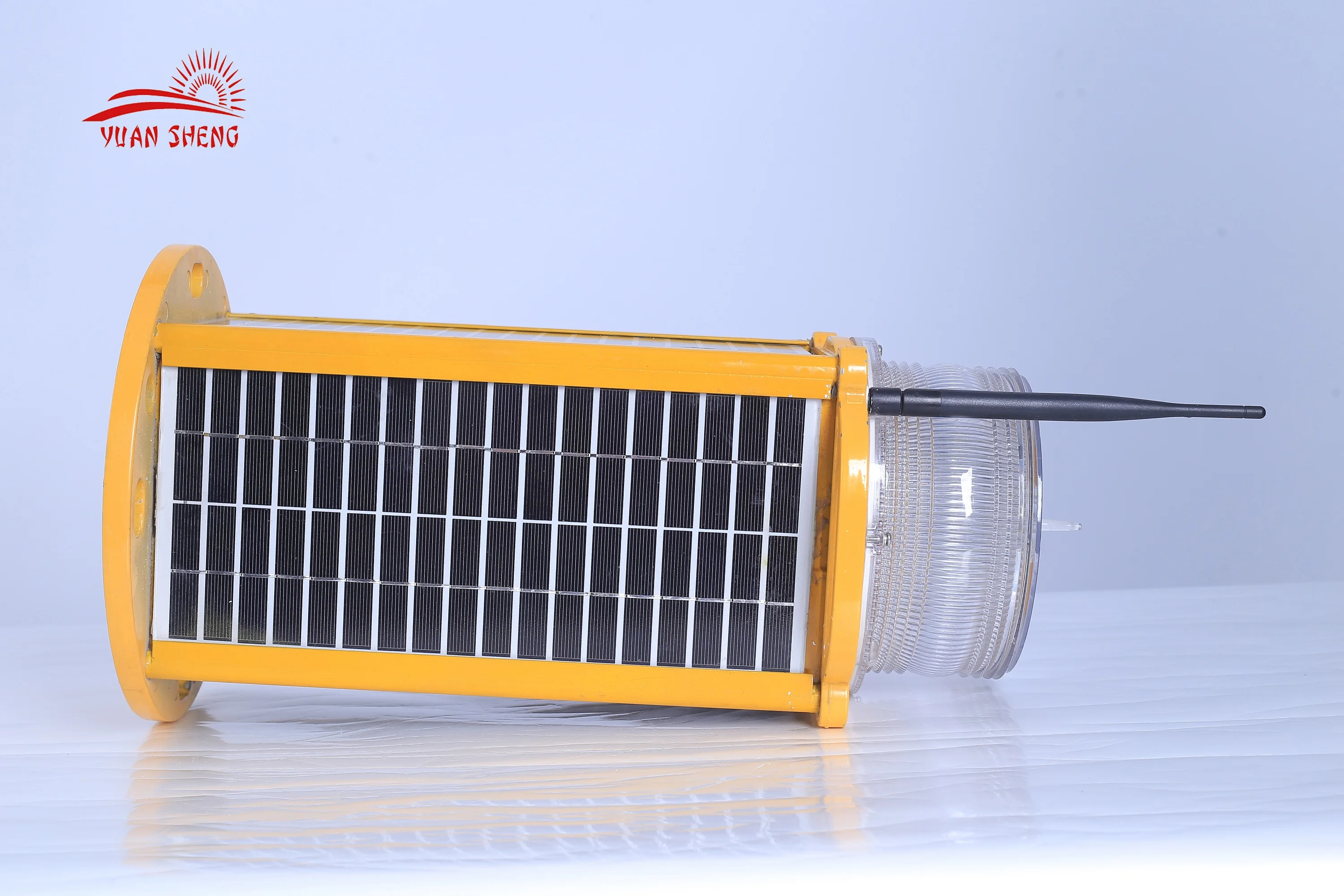 ML50 Solar Powered Barge nav Lights