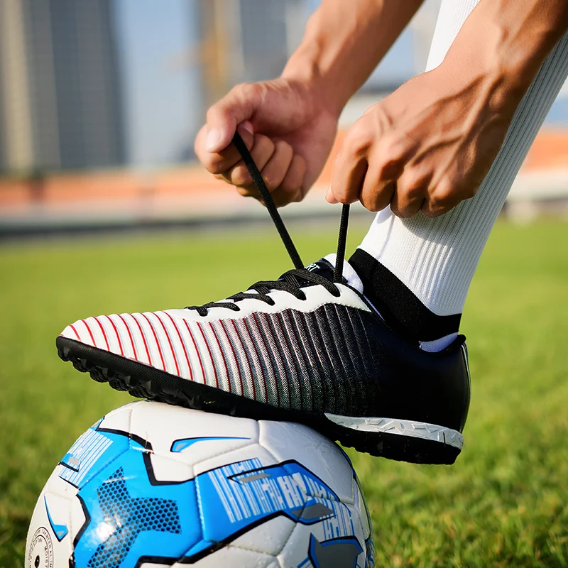 Новые детские футбольные туфли YT с ногтями, молодежные Нескользящие тренировочные туфли, мужская и женская футбольная обувь