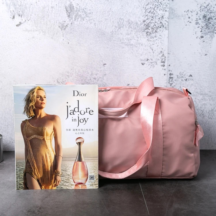 High quality customized private label luxury cylinder shaped zip lock clothes travelling yoga duffle gym bag with lock